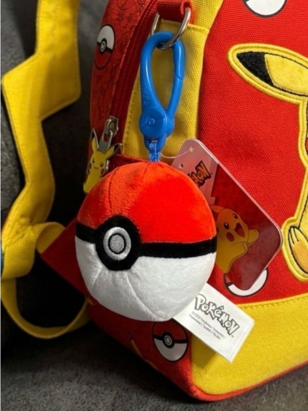 Pokemon Red and White Poké Ball Plush Keychain